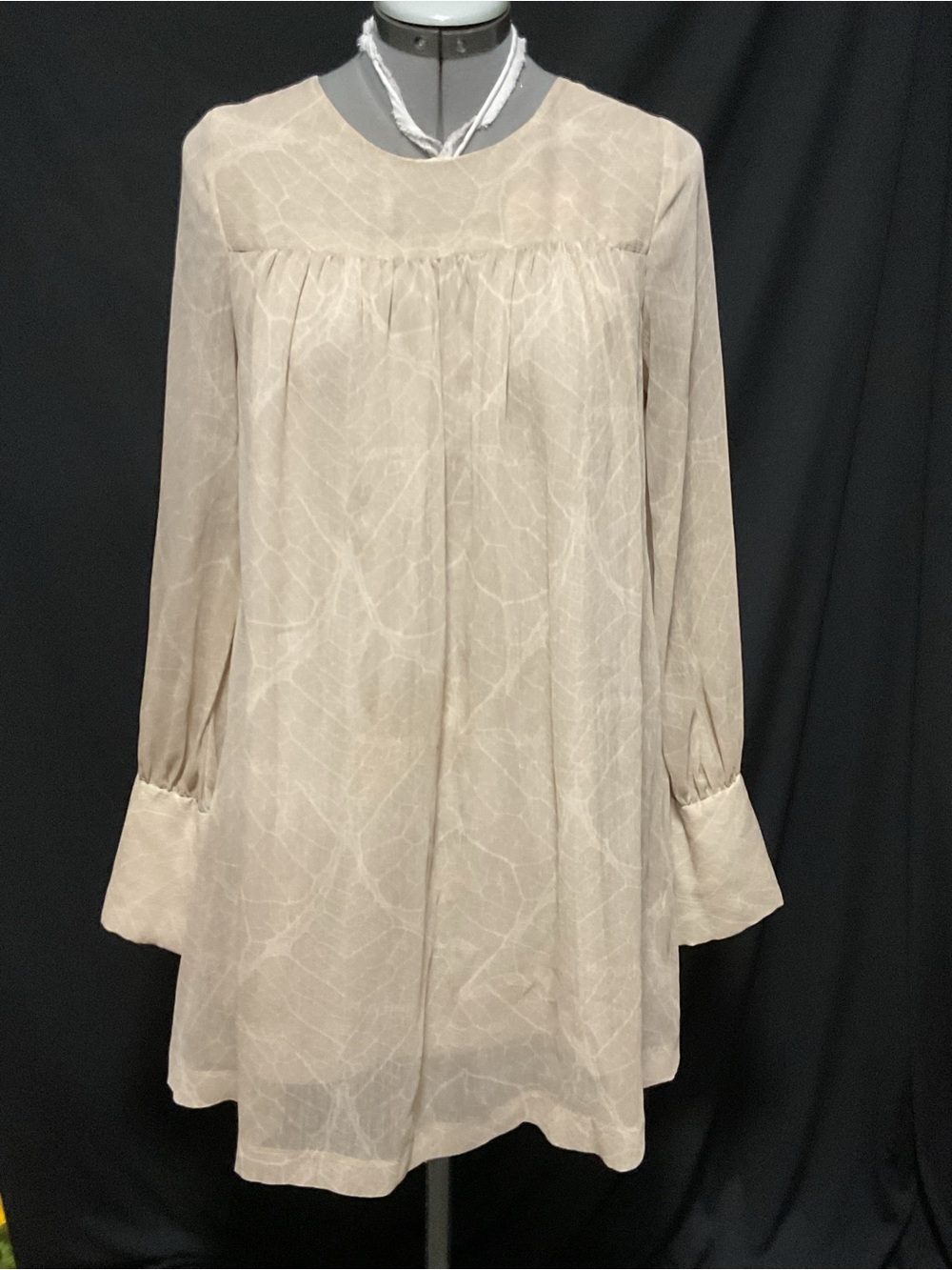H&M Beige long sleeve sheath dress